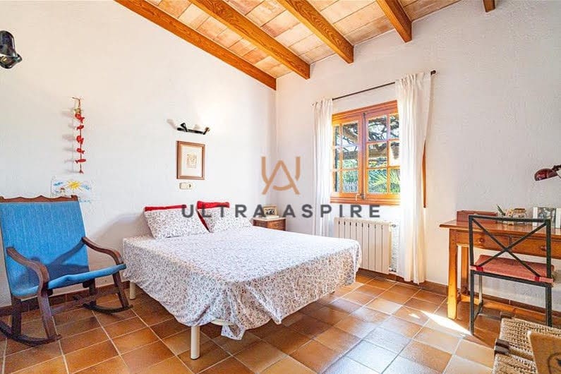 3 chambre Finca/Maison de Campagne à vendre à Son Servera avec garage - 850 000 € (Ref: 8880820)