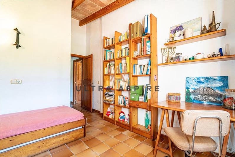 3 chambre Finca/Maison de Campagne à vendre à Son Servera avec garage - 850 000 € (Ref: 8880820)