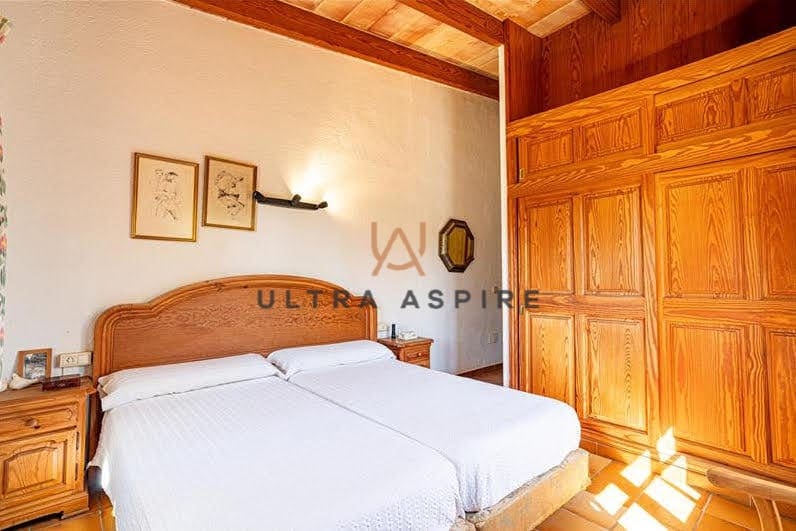 3 chambre Finca/Maison de Campagne à vendre à Son Servera avec garage - 850 000 € (Ref: 8880820)