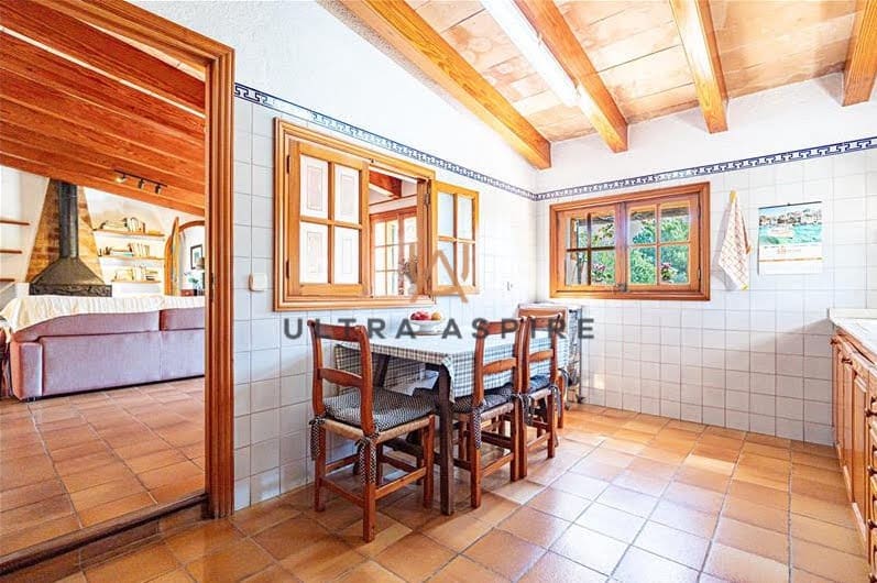 3 chambre Finca/Maison de Campagne à vendre à Son Servera avec garage - 850 000 € (Ref: 8880820)
