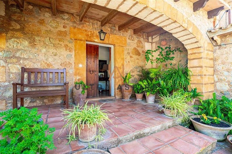 3 chambre Finca/Maison de Campagne à vendre à Son Servera avec garage - 850 000 € (Ref: 8880820)