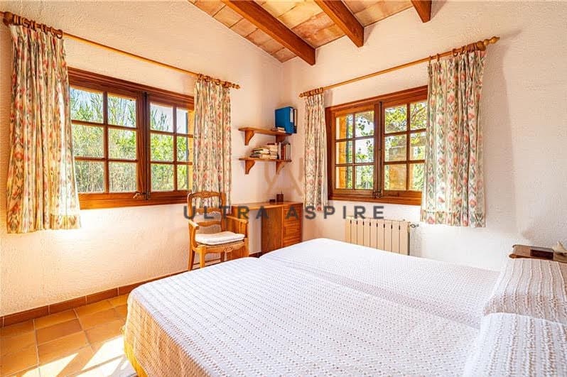 3 chambre Finca/Maison de Campagne à vendre à Son Servera avec garage - 850 000 € (Ref: 8880820)
