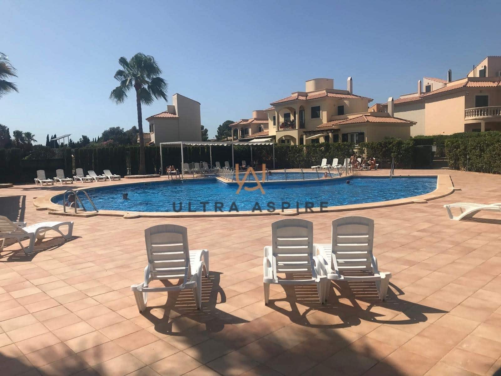 2 soveværelse Villa til salg i Sa Rapita / La Rapita med swimmingpool - € 695.000 (Ref: 8895755)