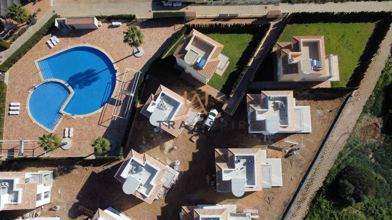 3 soveværelse Villa til salg i Sa Rapita / La Rapita med swimmingpool - € 745.000 (Ref: 8895756)