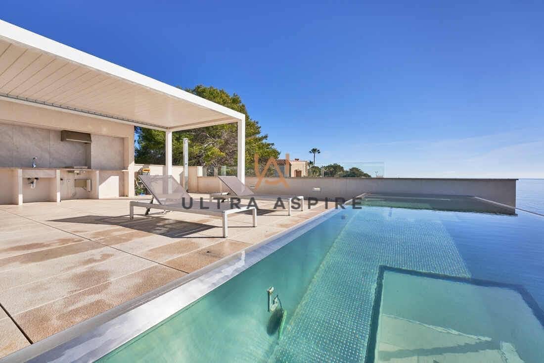 4 soveværelse Villa til salg i Portocristo / Port de Manacor med swimmingpool garage - € 4.300.000 (Ref: 9004557)