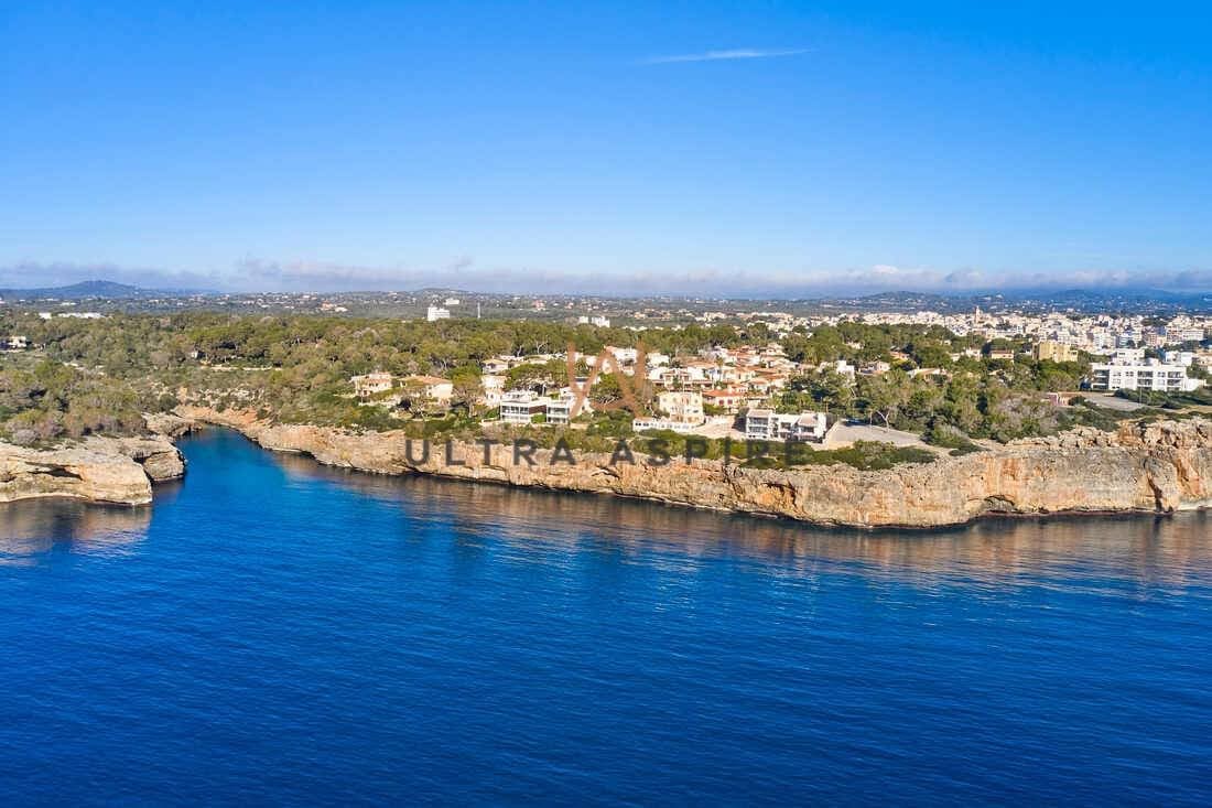4 soveværelse Villa til salg i Portocristo / Port de Manacor med swimmingpool garage - € 4.300.000 (Ref: 9004557)