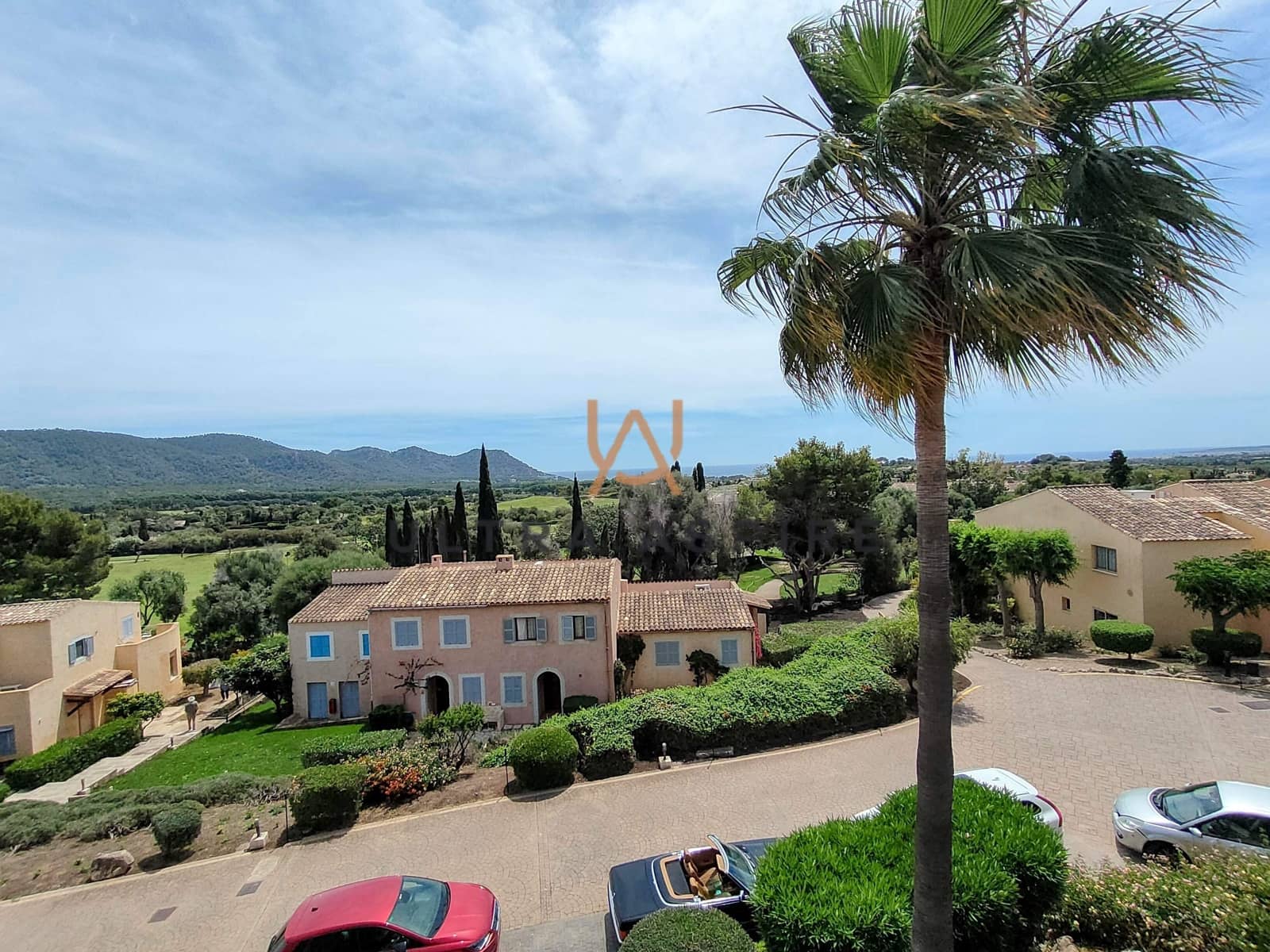 2 soveværelse Rækkehus til salg i Son Servera med swimmingpool garage - € 585.000 (Ref: 9074640)