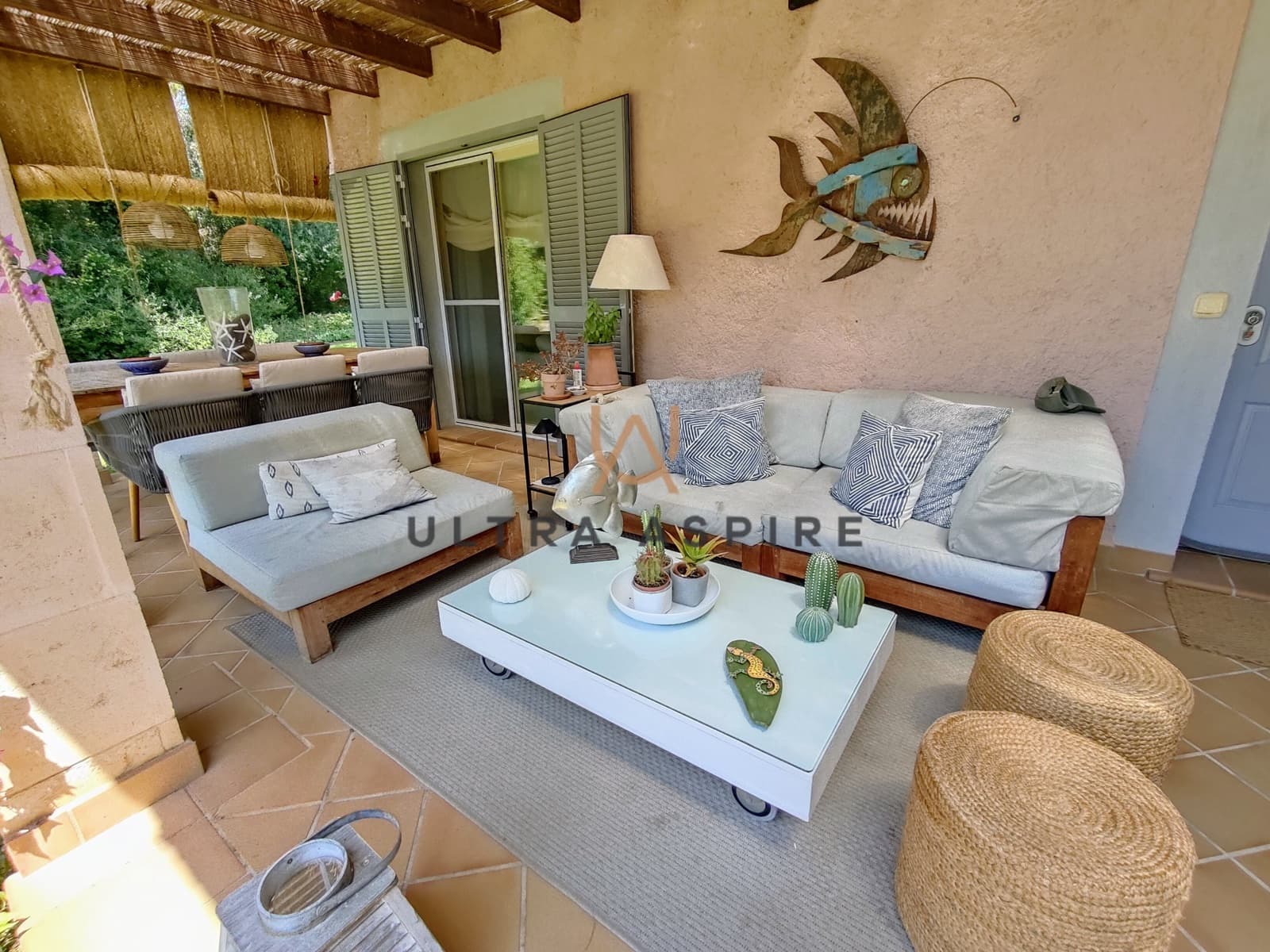 3 soveværelse Byhus til salg i Son Servera med swimmingpool garage - € 795.400 (Ref: 9105877)