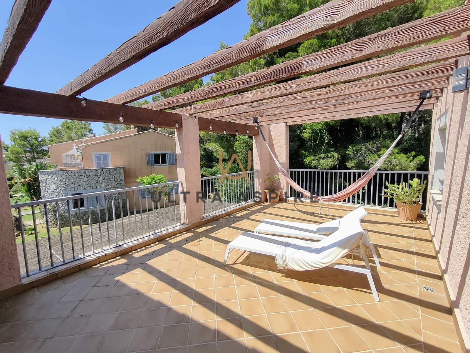 3 soveværelse Byhus til salg i Son Servera med swimmingpool garage - € 795.400 (Ref: 9105877)