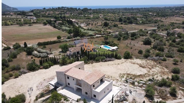 7 soveværelse Finca/Landehus til salg i Son Servera med swimmingpool garage - € 3.100.000 (Ref: 9219741)