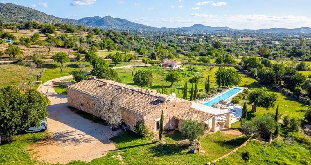 Finca/Casa Rural de 4 habitaciones en Sant Llorenç des Cardassar en alquiler con piscina garaje - 4.200 € (Ref: 9279572)