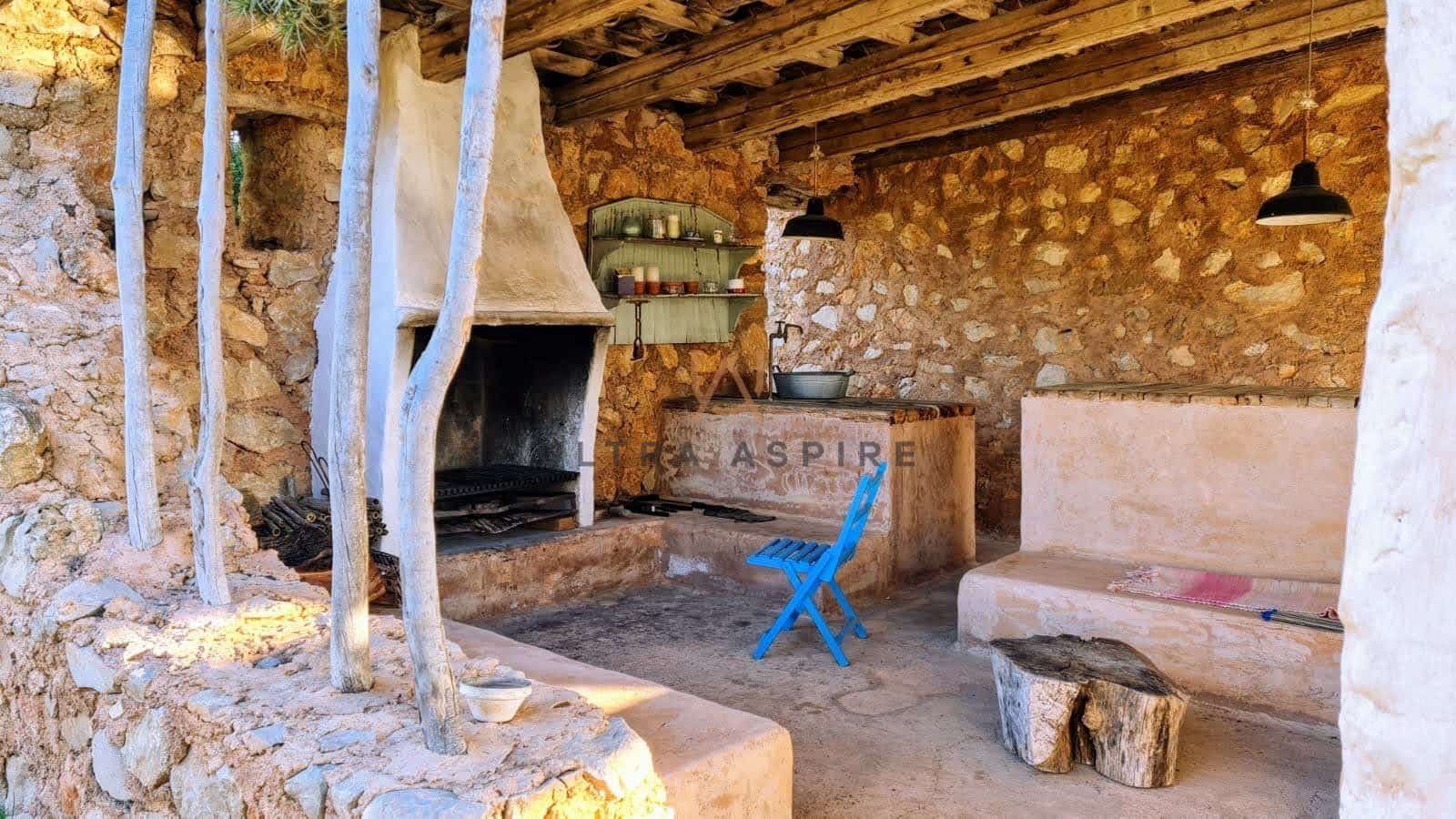 Finca/Casa Rural de 4 habitaciones en Sant Llorenç des Cardassar en alquiler con piscina garaje - 4.200 € (Ref: 9279572)