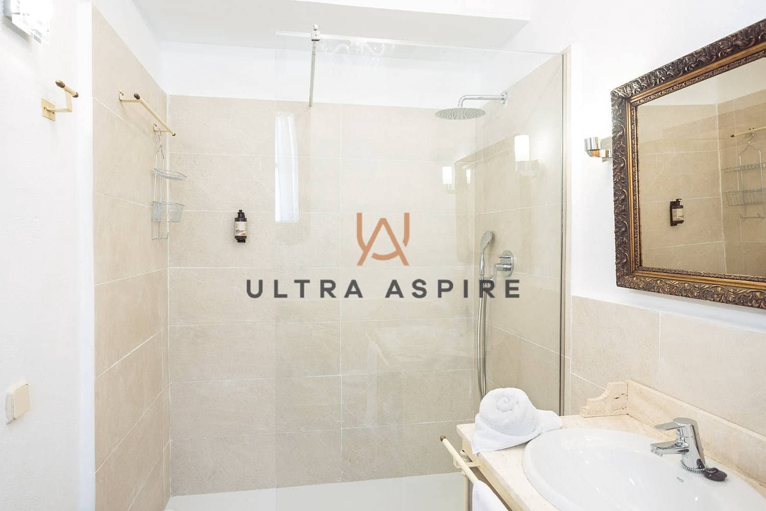 8 bedroom Commercial for sale in Estellenchs with garage - € 2,600,000 (Ref: 9291248)