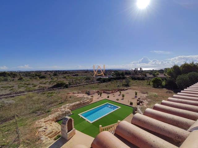 6 makuuhuone Maalaistalo myytävänä paikassa Portocristo / Port de Manacor, Manacor mukana uima-altaan 
autotalli - 1 750 000 € (Ref: 9322564)