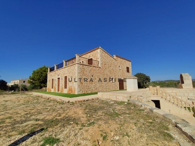 6 makuuhuone Maalaistalo myytävänä paikassa Portocristo / Port de Manacor, Manacor mukana uima-altaan 
autotalli - 1 750 000 € (Ref: 9322564)