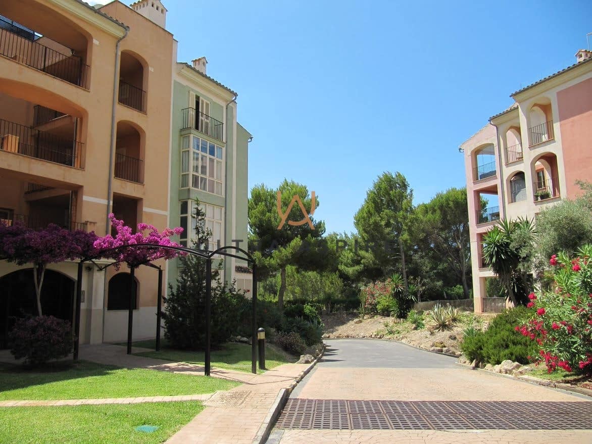 Ático de 3 habitaciones en Santa Ponsa en venta con piscina garaje - 1.650.000 € (Ref: 9570023)