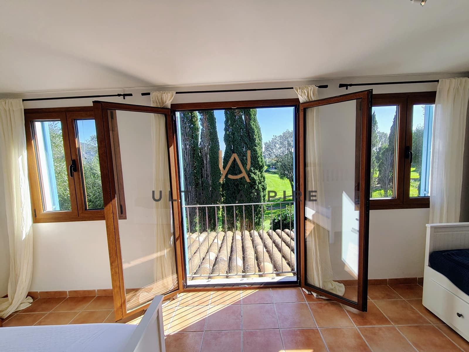 2 soveværelse Rækkehus til salg i Son Servera med swimmingpool garage - € 585.000 (Ref: 9607932)