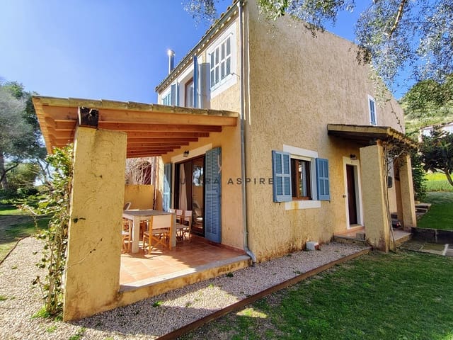 2 soveværelse Rækkehus til salg i Son Servera med swimmingpool garage - € 585.000 (Ref: 9607932)