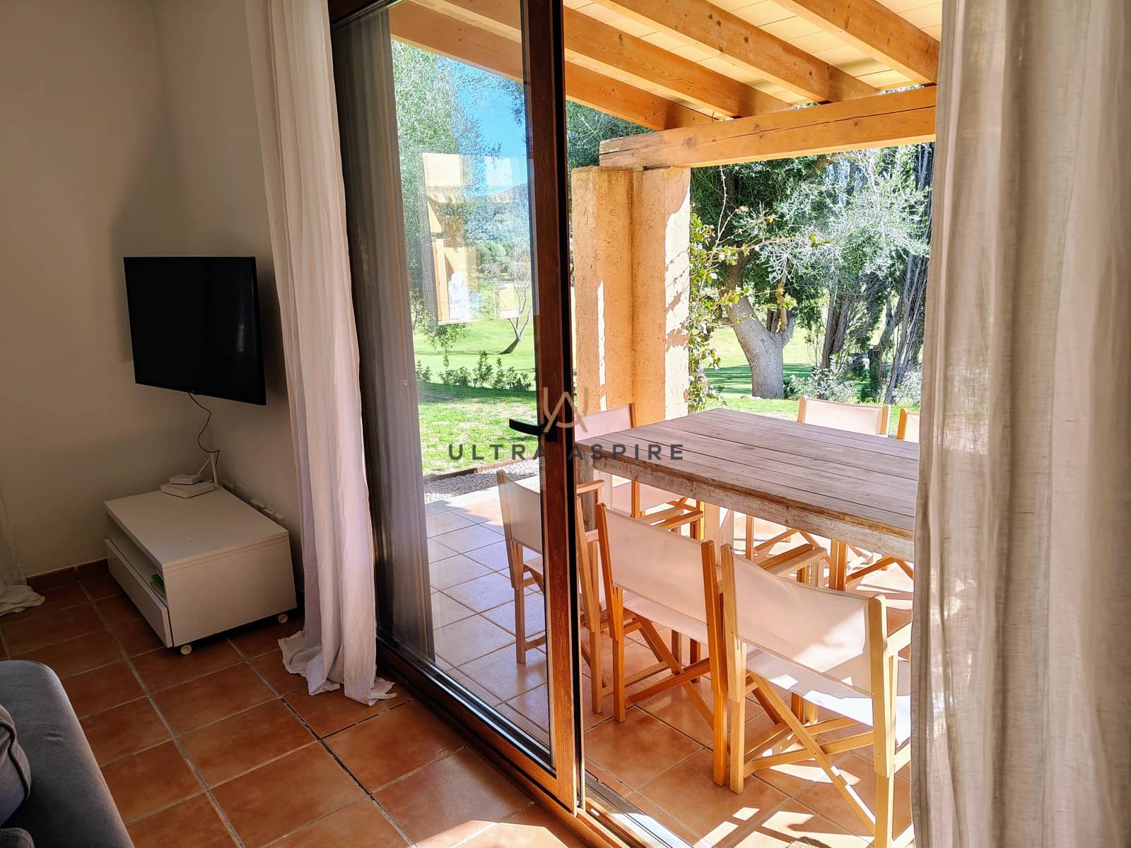 2 soveværelse Rækkehus til salg i Son Servera med swimmingpool garage - € 585.000 (Ref: 9607932)