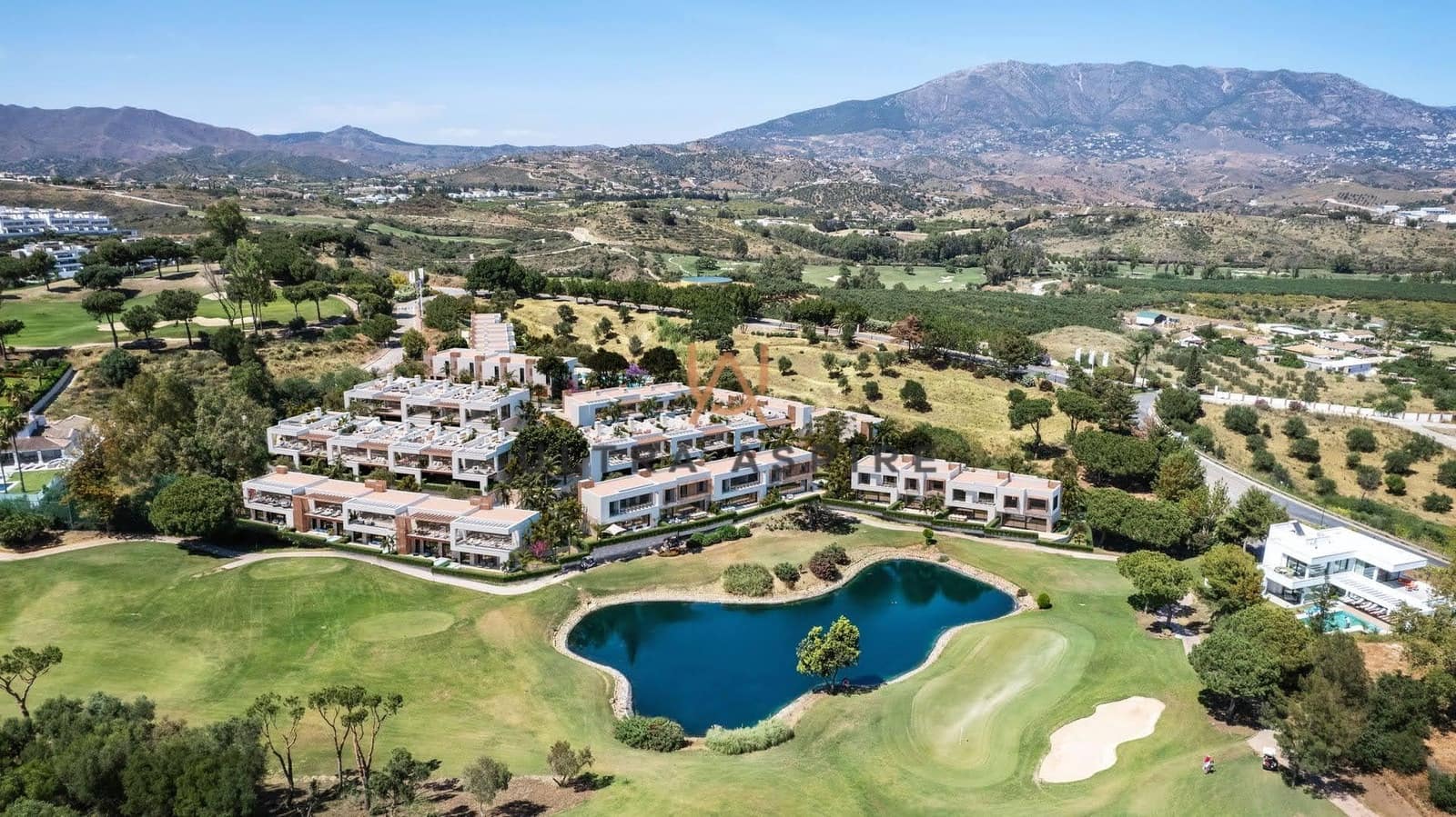 3 quarto Moradia em Banda para venda em Mijas Golf com piscina garagem - 1 100 000 € (Ref: 9623126)