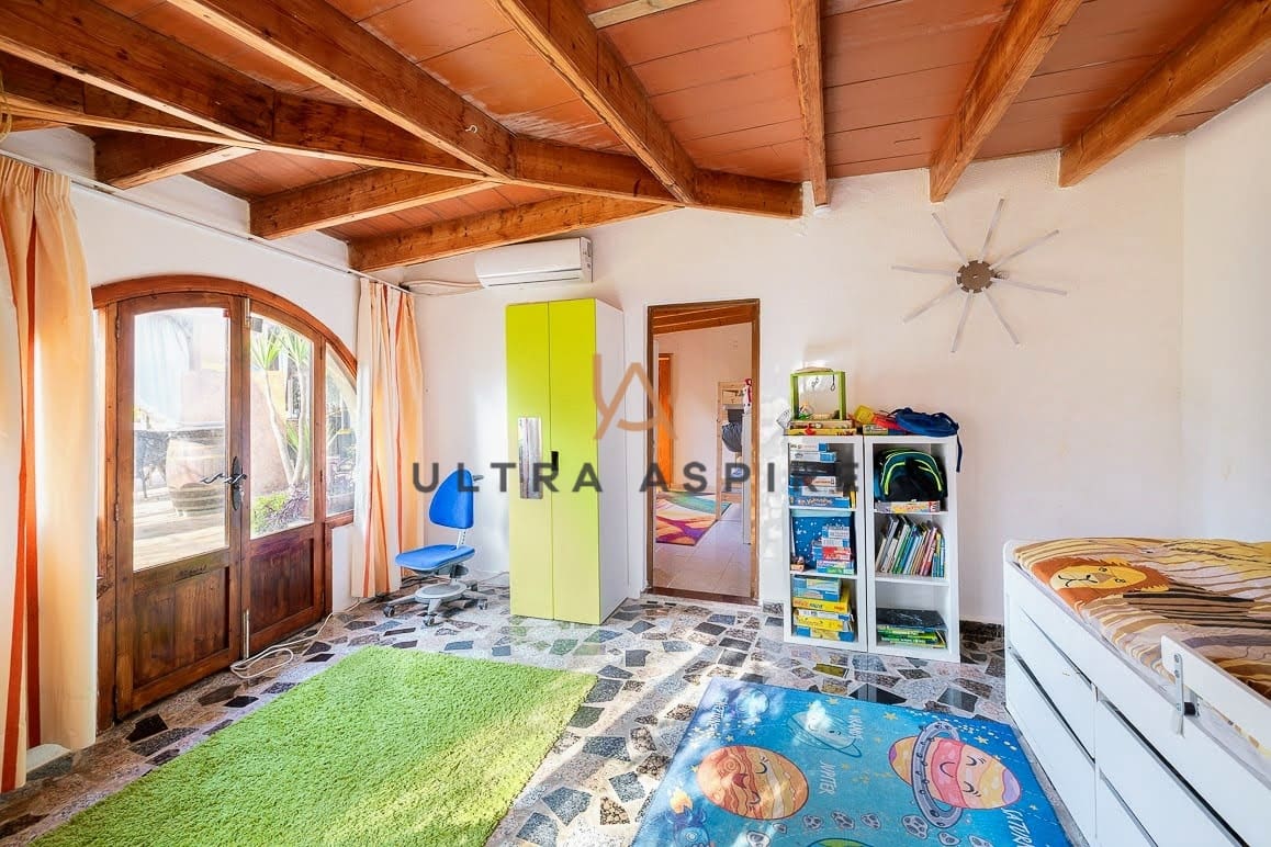 5 bedroom Finca/Country House for sale in Algaida with pool garage - € 1,000,000 (Ref: 9714287)