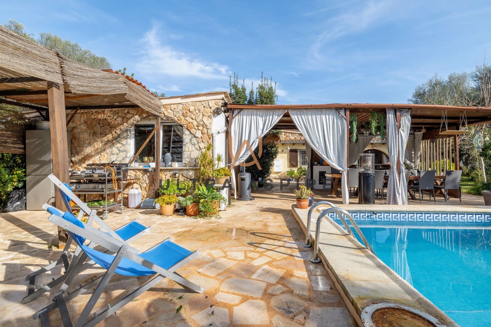 5 bedroom Finca/Country House for sale in Algaida with pool garage - € 1,000,000 (Ref: 9714287)