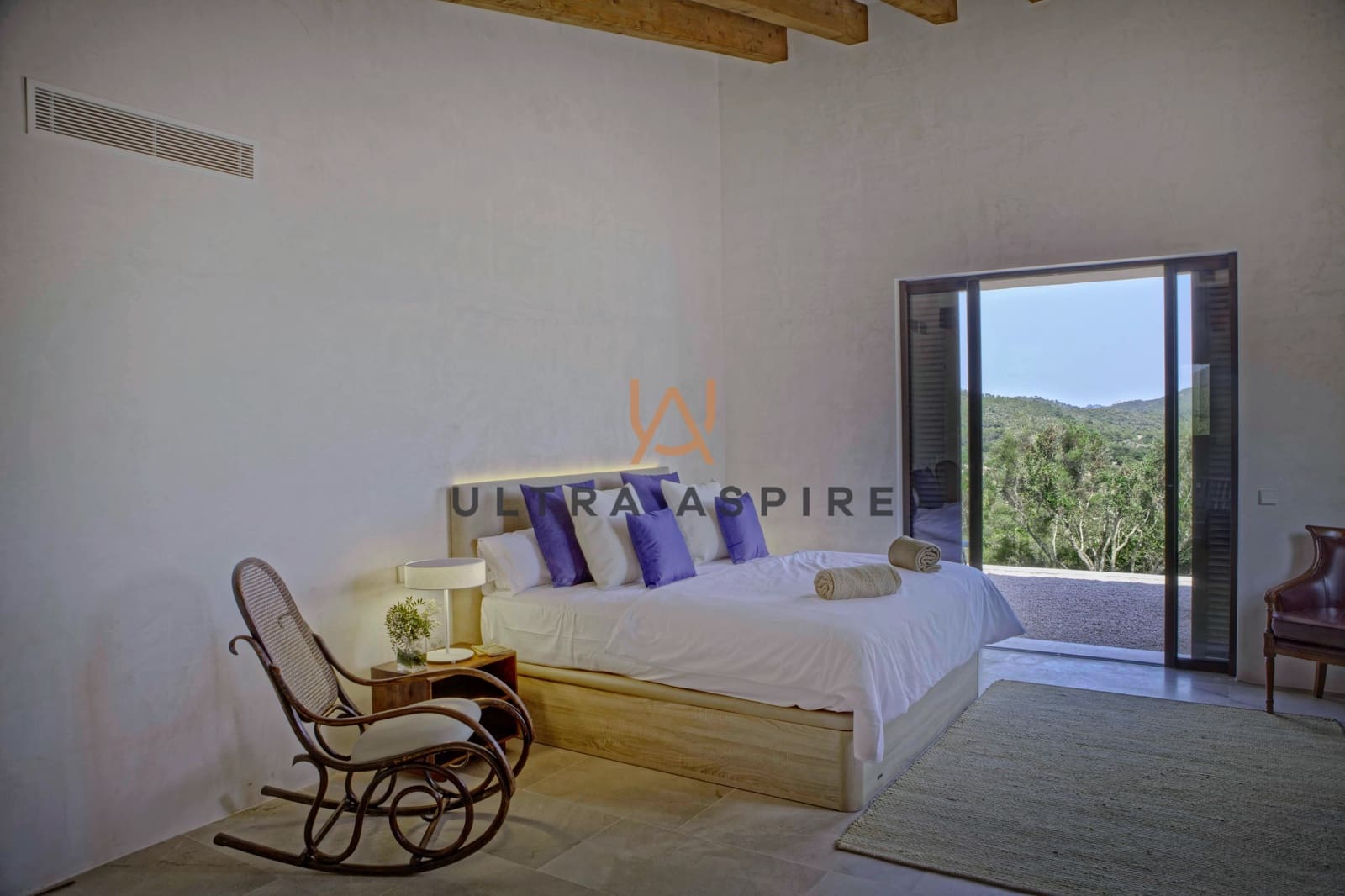 5 bedroom Villa for sale in Arta with pool garage - € 3,200,000 (Ref: 9714288)