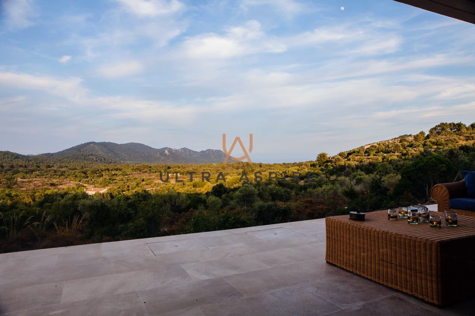 5 bedroom Villa for sale in Arta with pool garage - € 3,200,000 (Ref: 9714288)