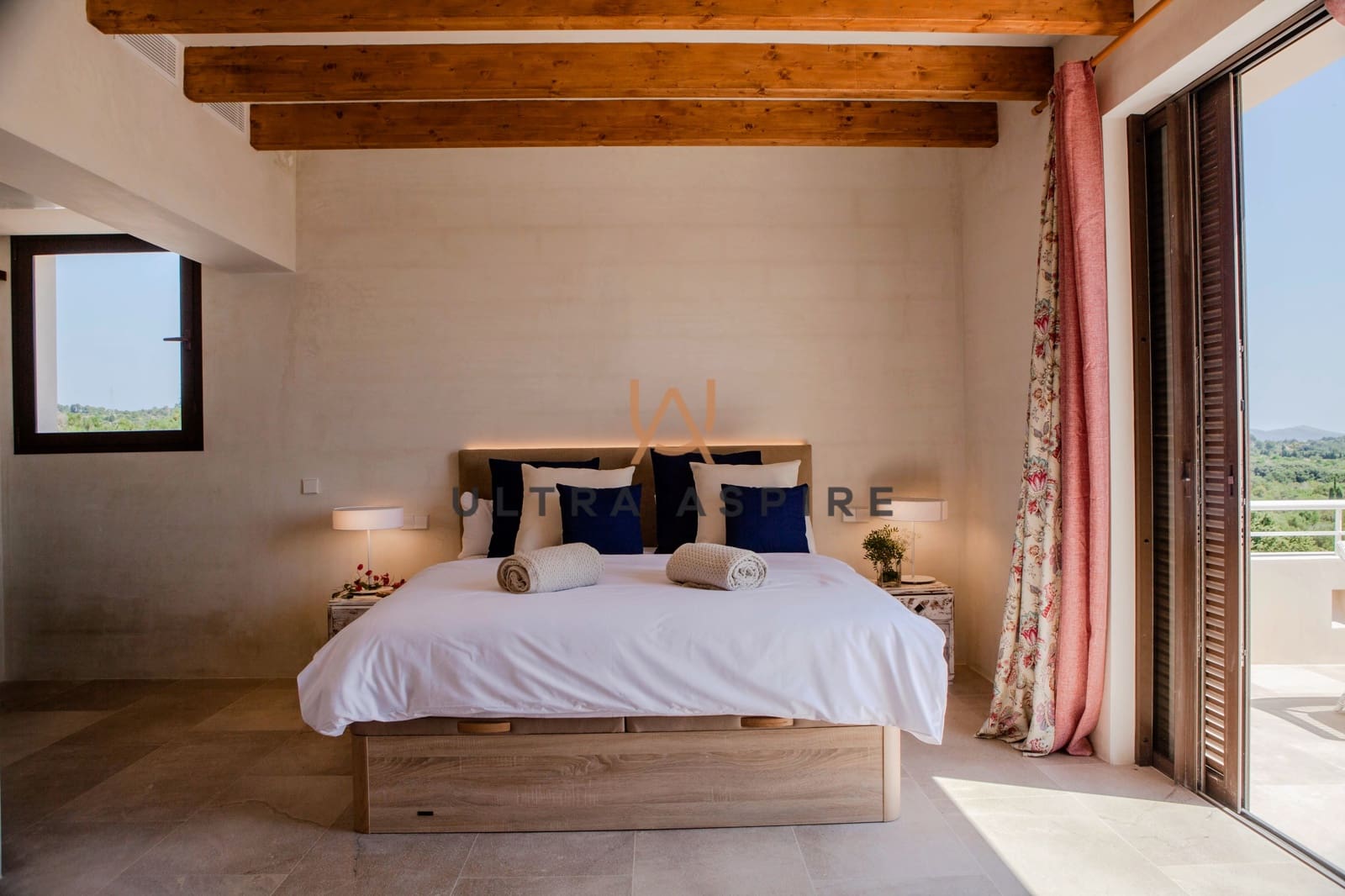 5 bedroom Villa for sale in Arta with pool garage - € 3,200,000 (Ref: 9714288)