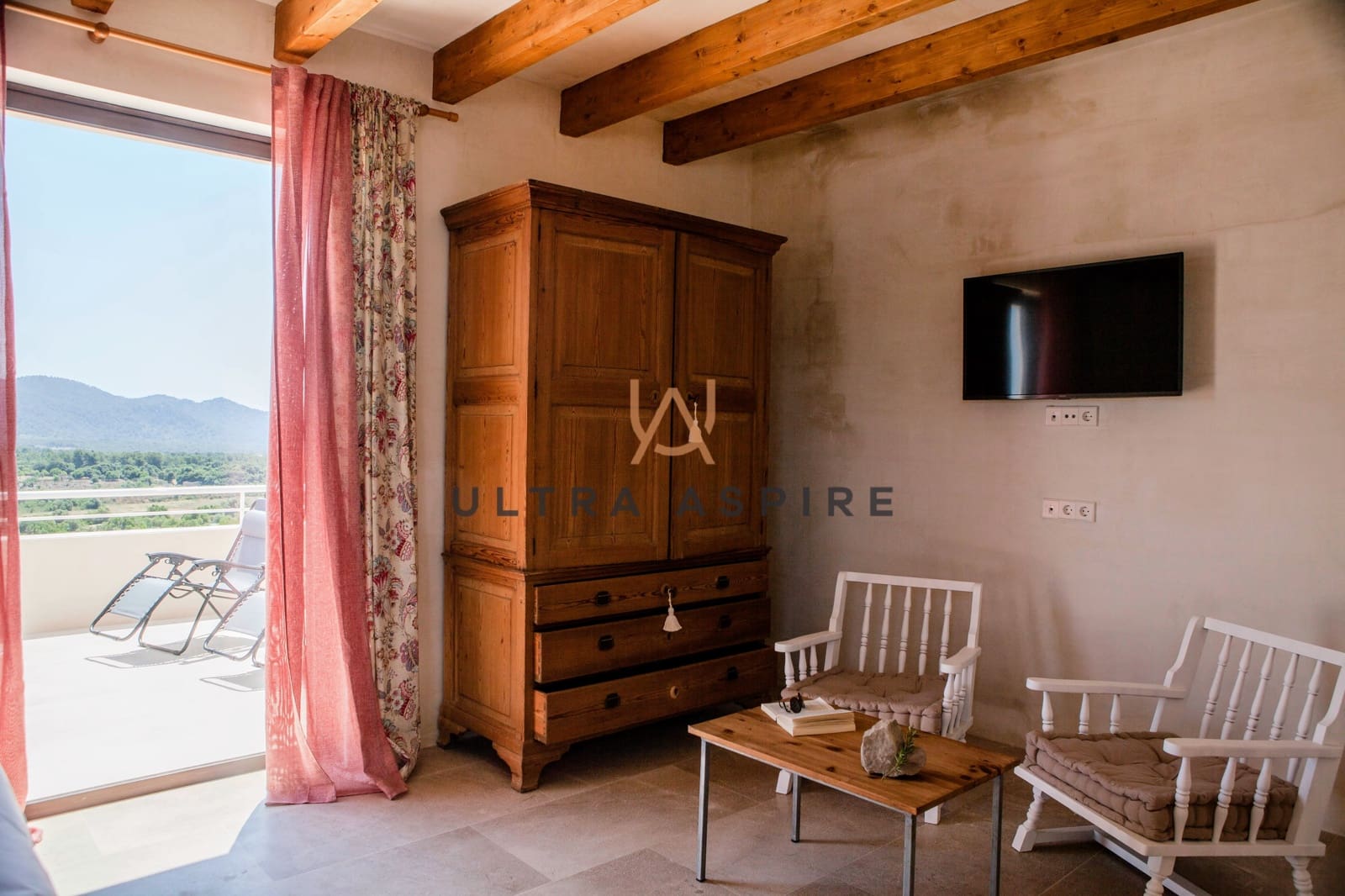 5 bedroom Villa for sale in Arta with pool garage - € 3,200,000 (Ref: 9714288)