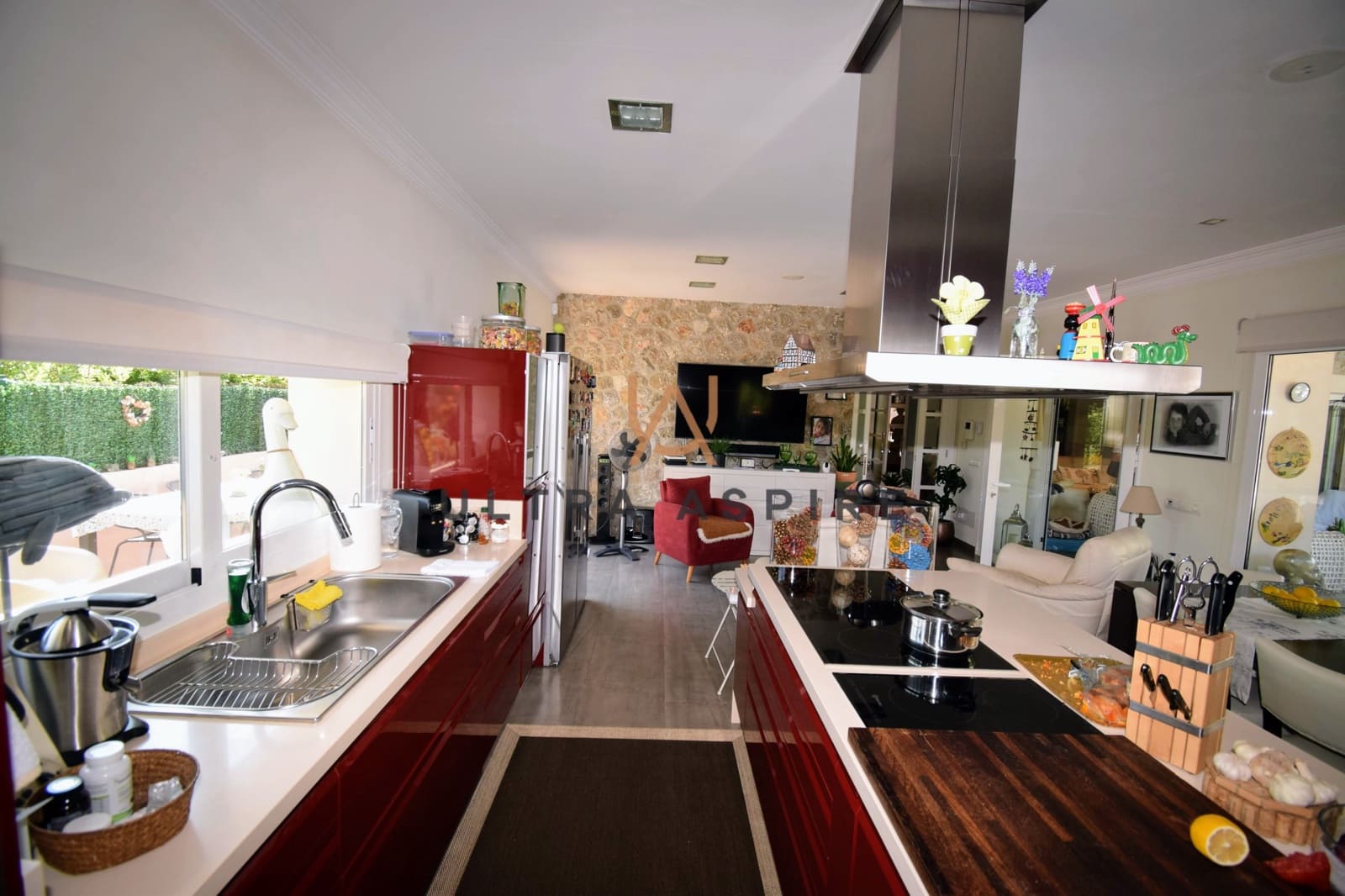 3 bedroom Villa for sale in Santa Margalida with pool garage - € 1,200,000 (Ref: 9727666)