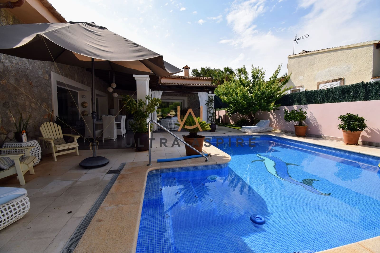 3 bedroom Villa for sale in Santa Margalida with pool garage - € 1,200,000 (Ref: 9727666)