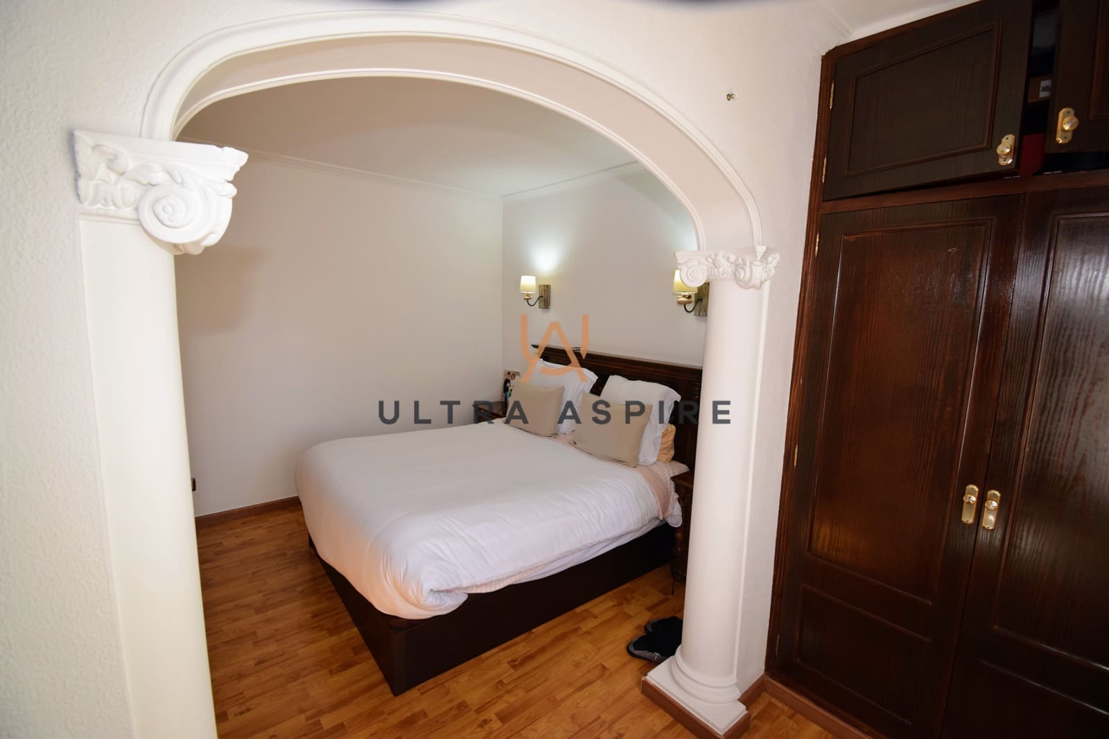 6 bedroom Villa for sale in Ca'n Picafort with garage - € 680,000 (Ref: 9733817)