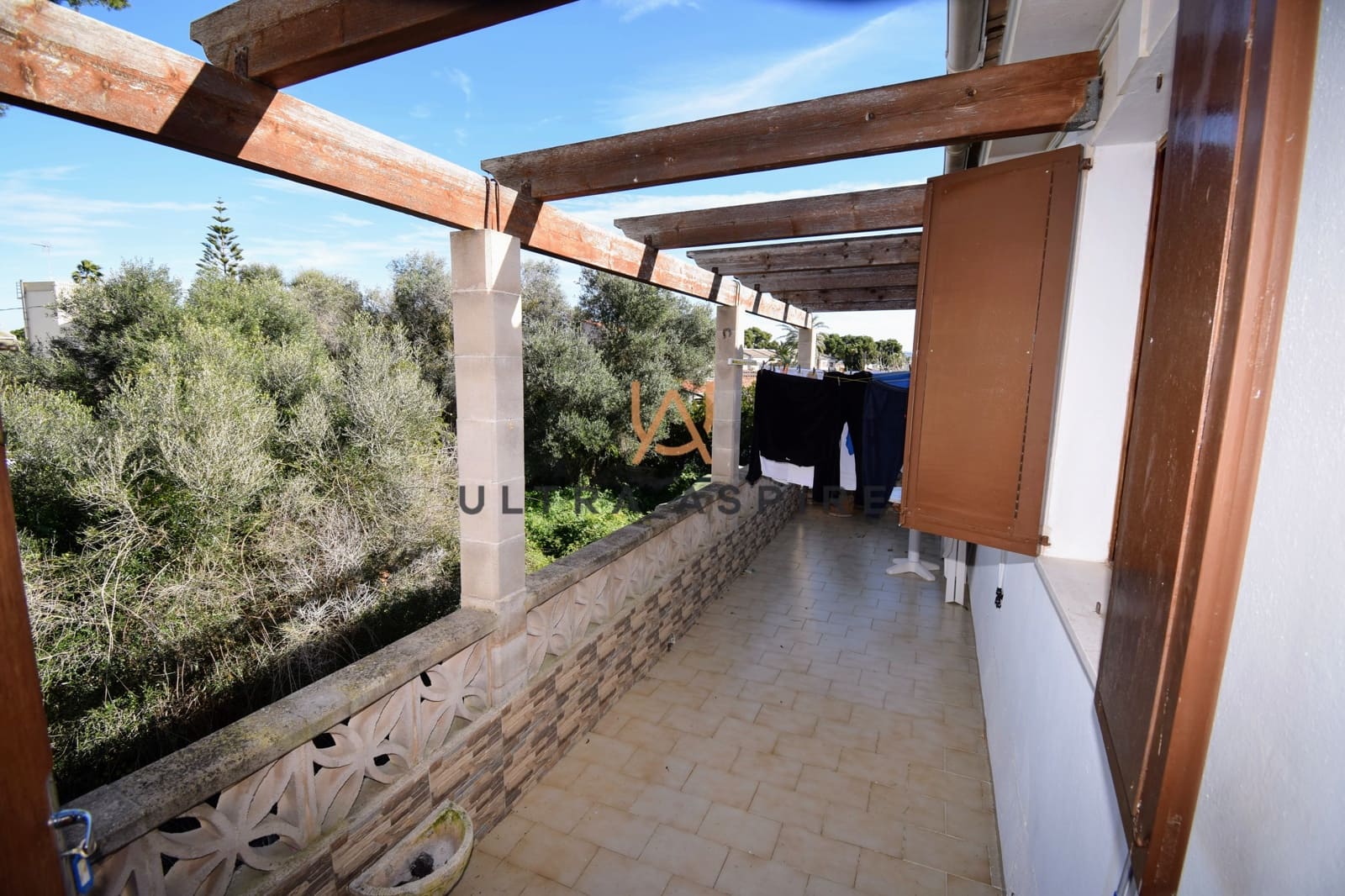 6 bedroom Villa for sale in Ca'n Picafort with garage - € 680,000 (Ref: 9733817)