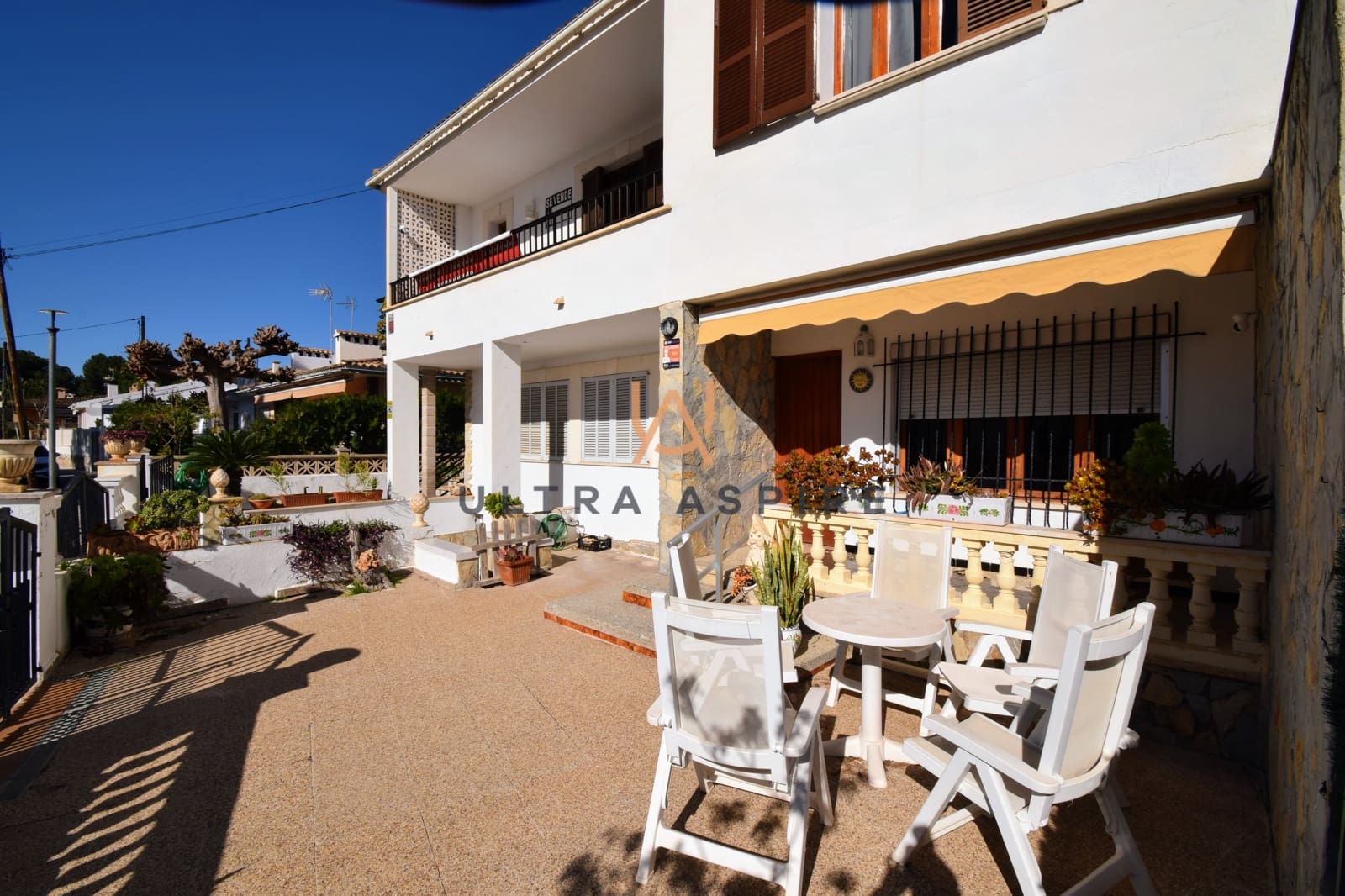 6 bedroom Villa for sale in Ca'n Picafort with garage - € 680,000 (Ref: 9733817)