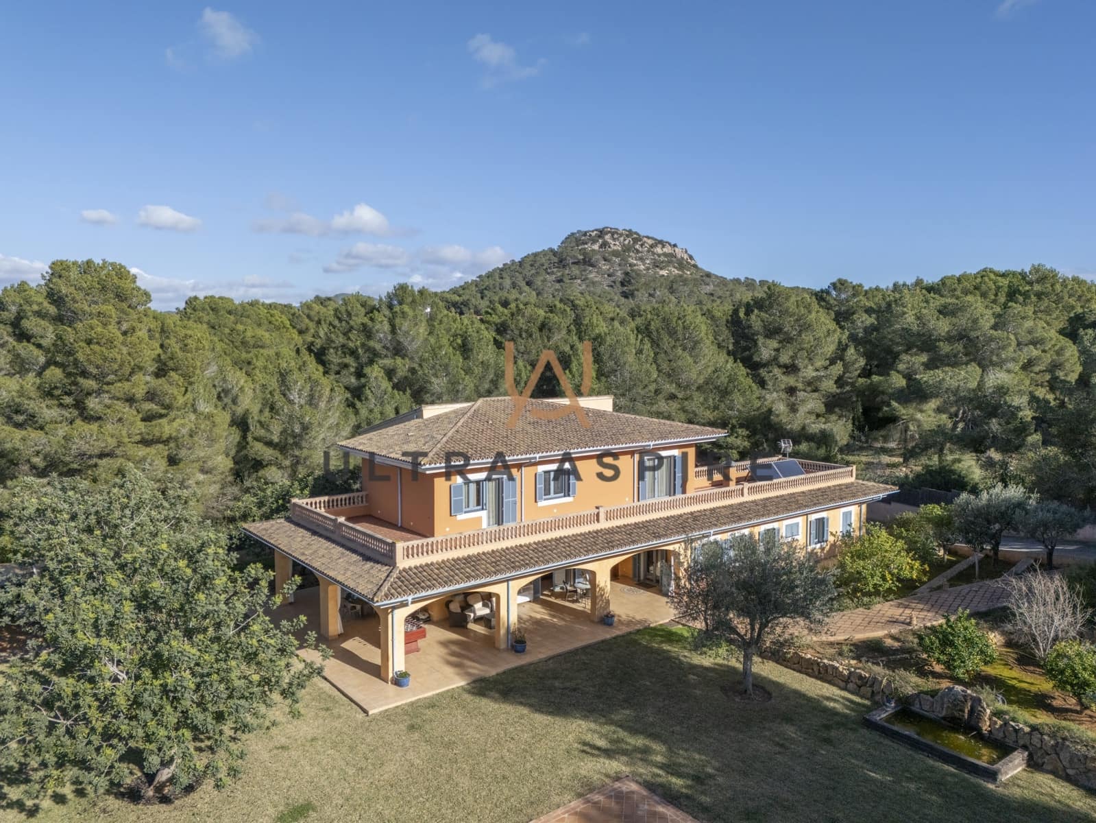 4 soverom Finca/Herregård til salgs i Calvia med svømmebasseng garasje - € 3 600 000 (Ref: 9769899)