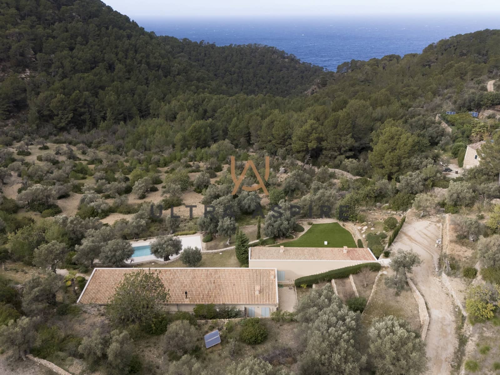 4 bedroom Villa for sale in Estellenchs with pool garage - € 4,700,000 (Ref: 9790841)