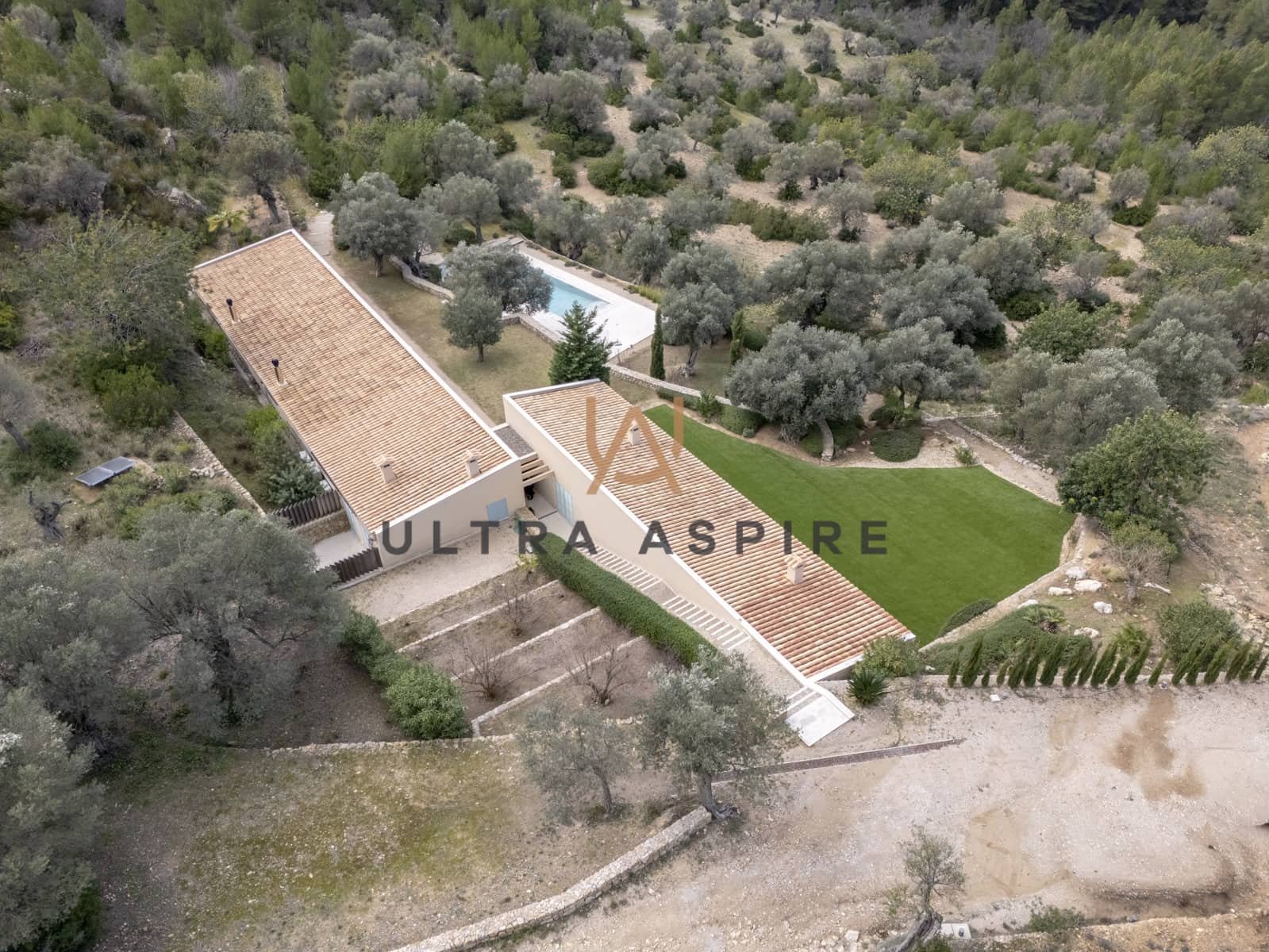 4 bedroom Villa for sale in Estellenchs with pool garage - € 4,700,000 (Ref: 9790841)