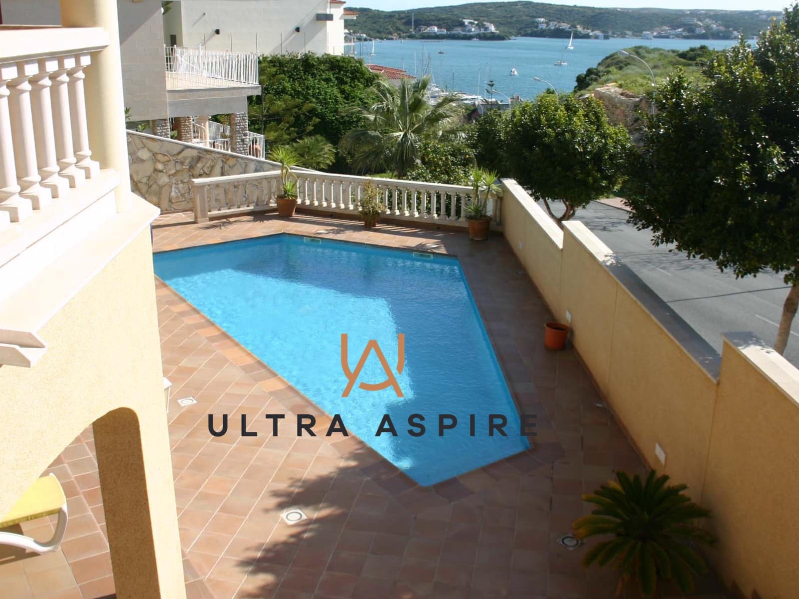 6 Zimmer Villa zu verkaufen in Mahon / Mao mit Pool Garage - 2.500.000 € (Ref: 9800076)