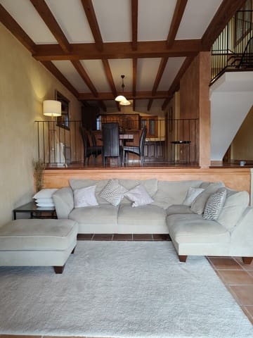 2 bedroom Terraced Villa for rent in Son Servera with pool garage - € 2,000 (Ref: 9868060)