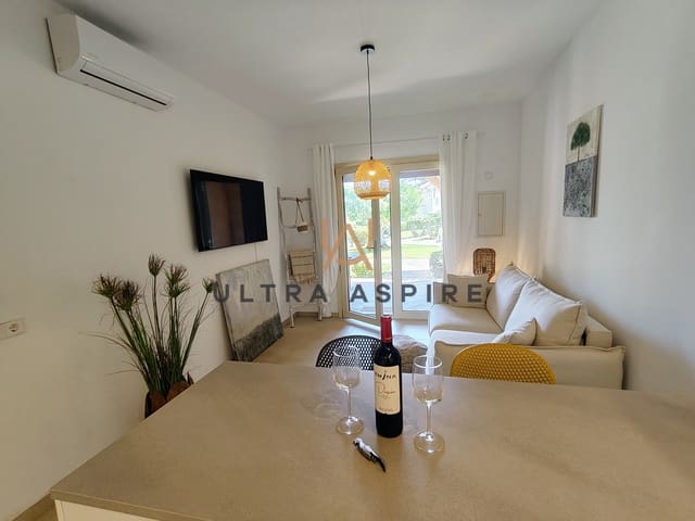 Apartamento de 1 habitación en Son Servera en venta con piscina garaje - 330.000 € (Ref: 9880264)