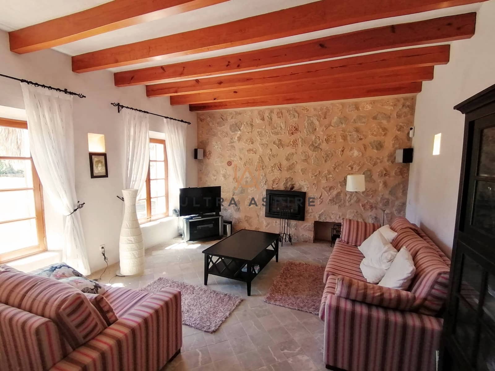 3 bedroom Finca/Country House for rent in Son Servera with pool garage - € 3,900 (Ref: 9950762)