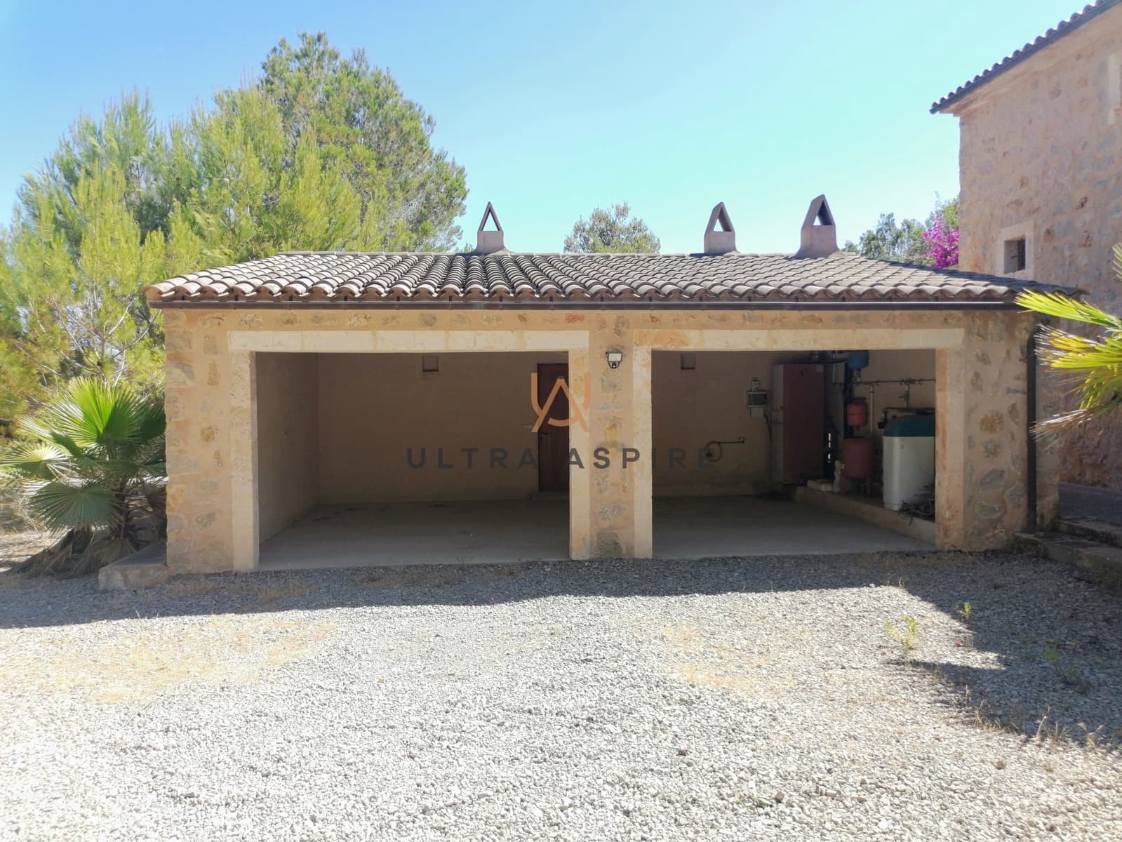 3 bedroom Finca/Country House for rent in Son Servera with pool garage - € 3,900 (Ref: 9950762)