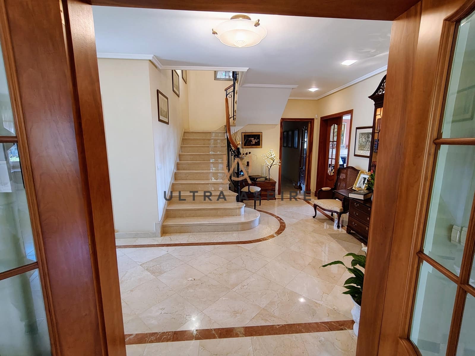 6 slaapkamer Villa te koop in Mahon / Mao met zwembad garage - € 2.600.000 (Ref: 9973882)