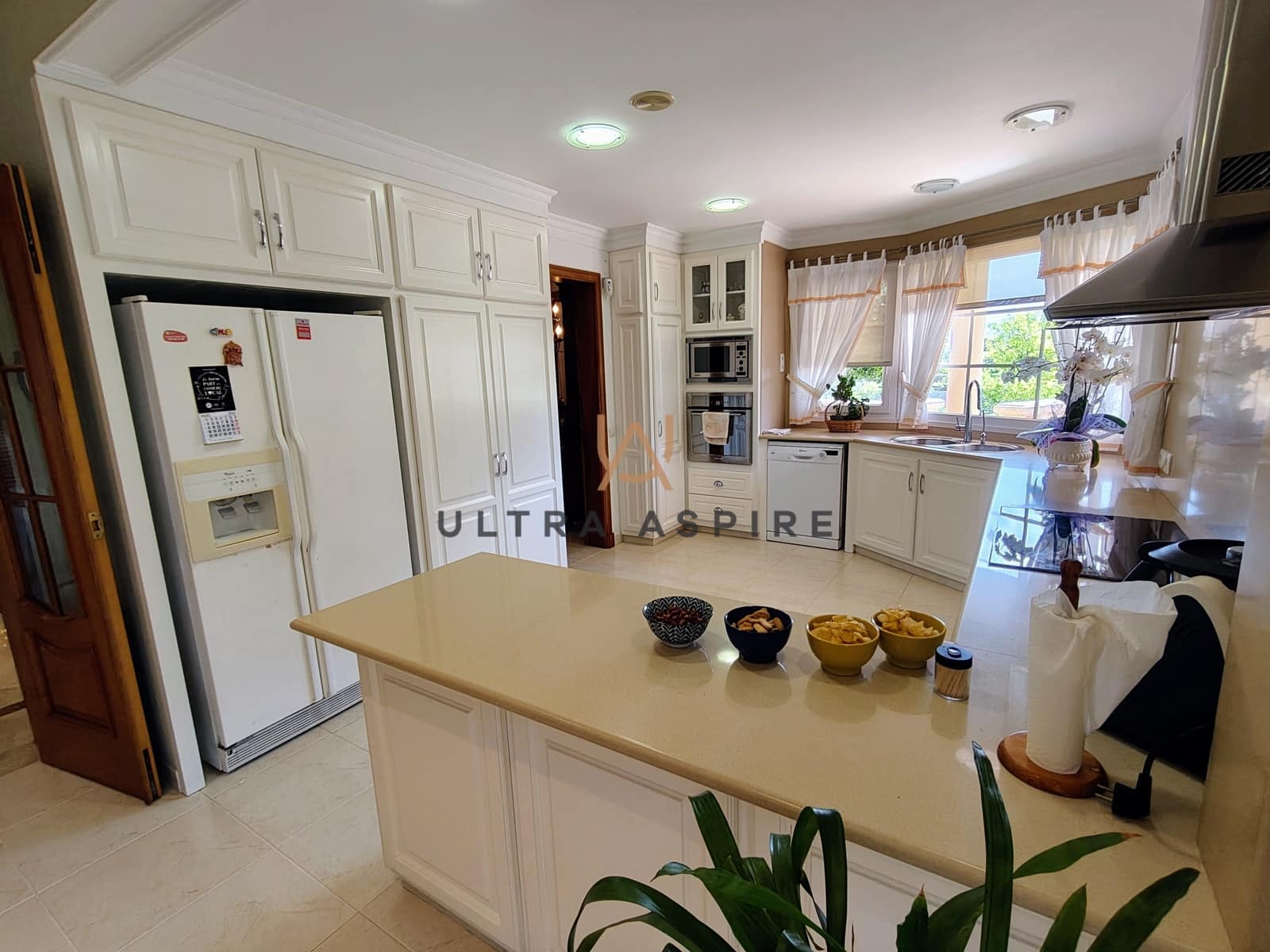 6 slaapkamer Villa te koop in Mahon / Mao met zwembad garage - € 2.600.000 (Ref: 9973882)