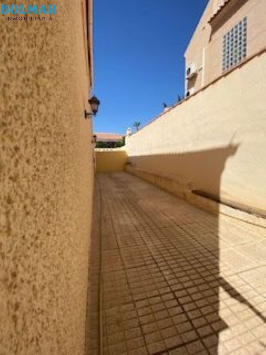 5 chambre Villa/Maison à vendre à Bolnuevo avec piscine - 329 000 € (Ref: 7455635)