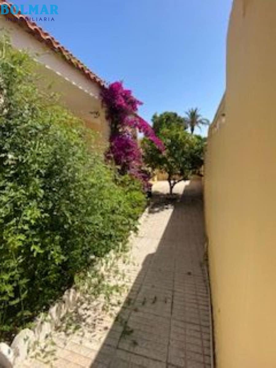 5 chambre Villa/Maison à vendre à Bolnuevo avec piscine - 329 000 € (Ref: 7455635)