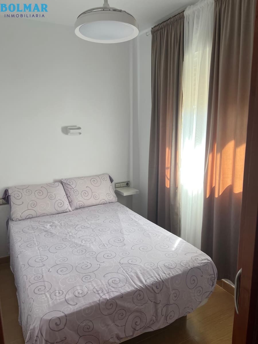 2 soveværelse Lejlighed til salg i Alamillo med swimmingpool - € 140.000 (Ref: 9310868)