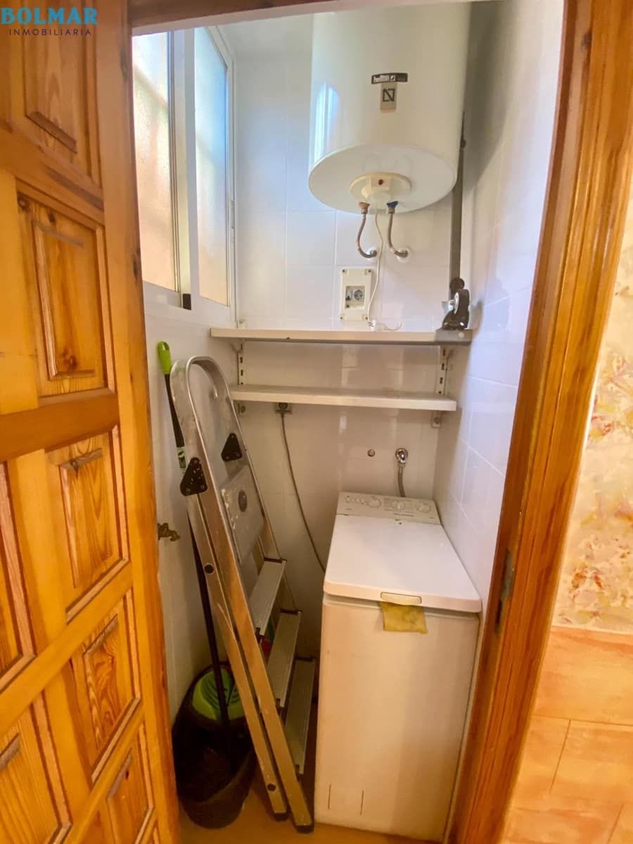 2 soveværelse Lejlighed til salg i Alamillo med swimmingpool - € 140.000 (Ref: 9310868)