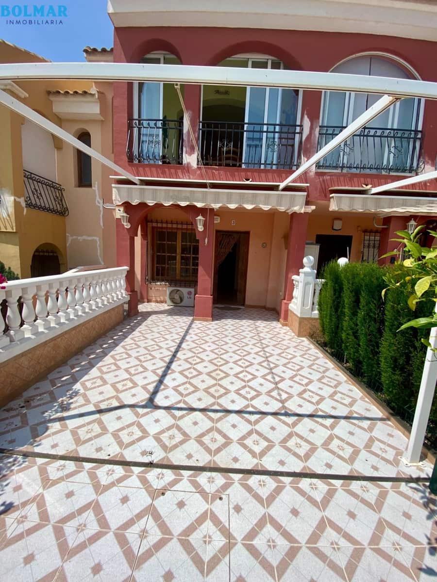 2 soveværelse Lejlighed til salg i Alamillo med swimmingpool - € 140.000 (Ref: 9310868)